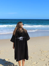 Load image into Gallery viewer, Towel Robe - Black