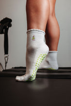 Load image into Gallery viewer, Matcha & Mellow