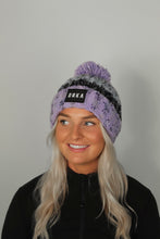 Load image into Gallery viewer, Lavender Twist Bobble Hat
